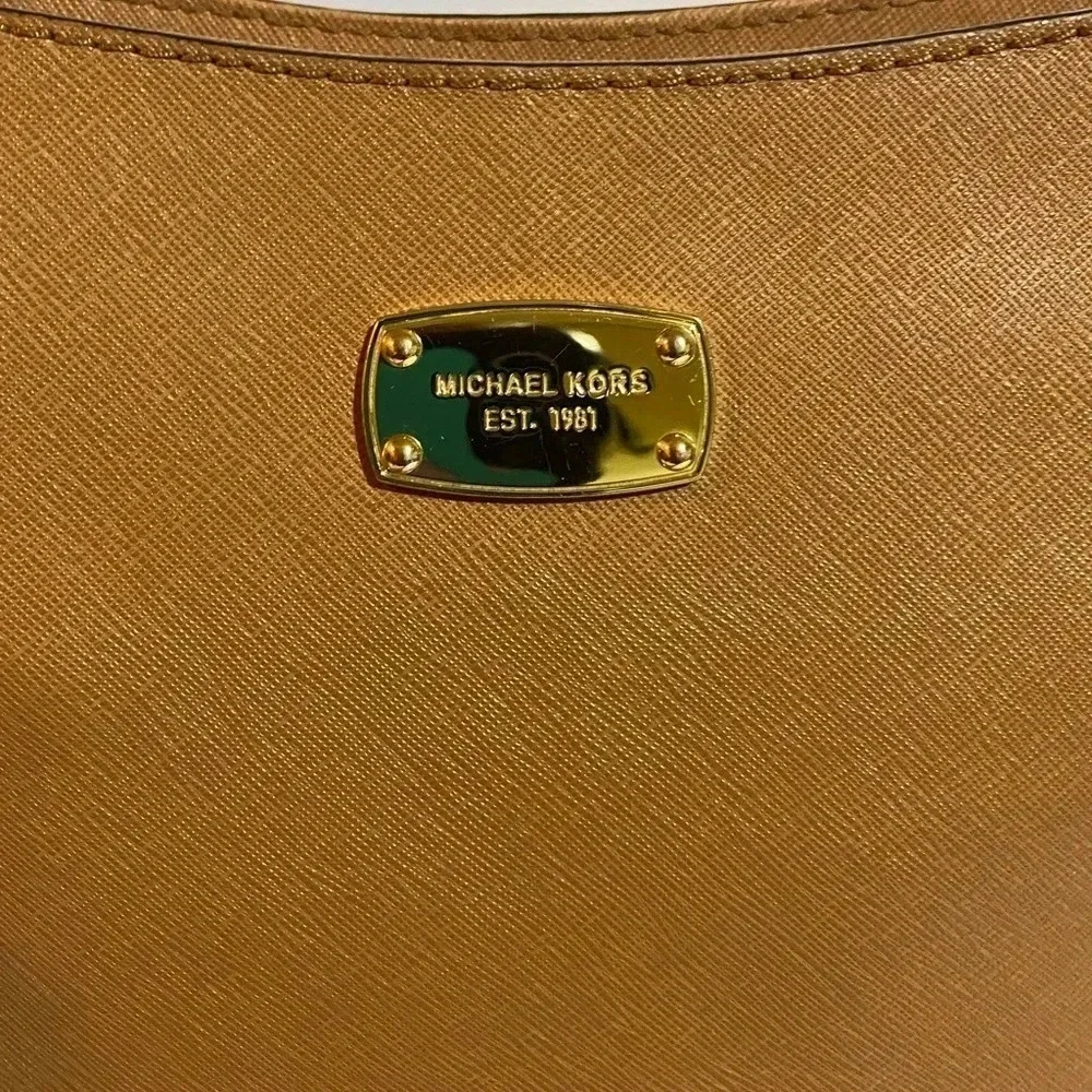 Michael kors brown saffiano leather satchel handbag